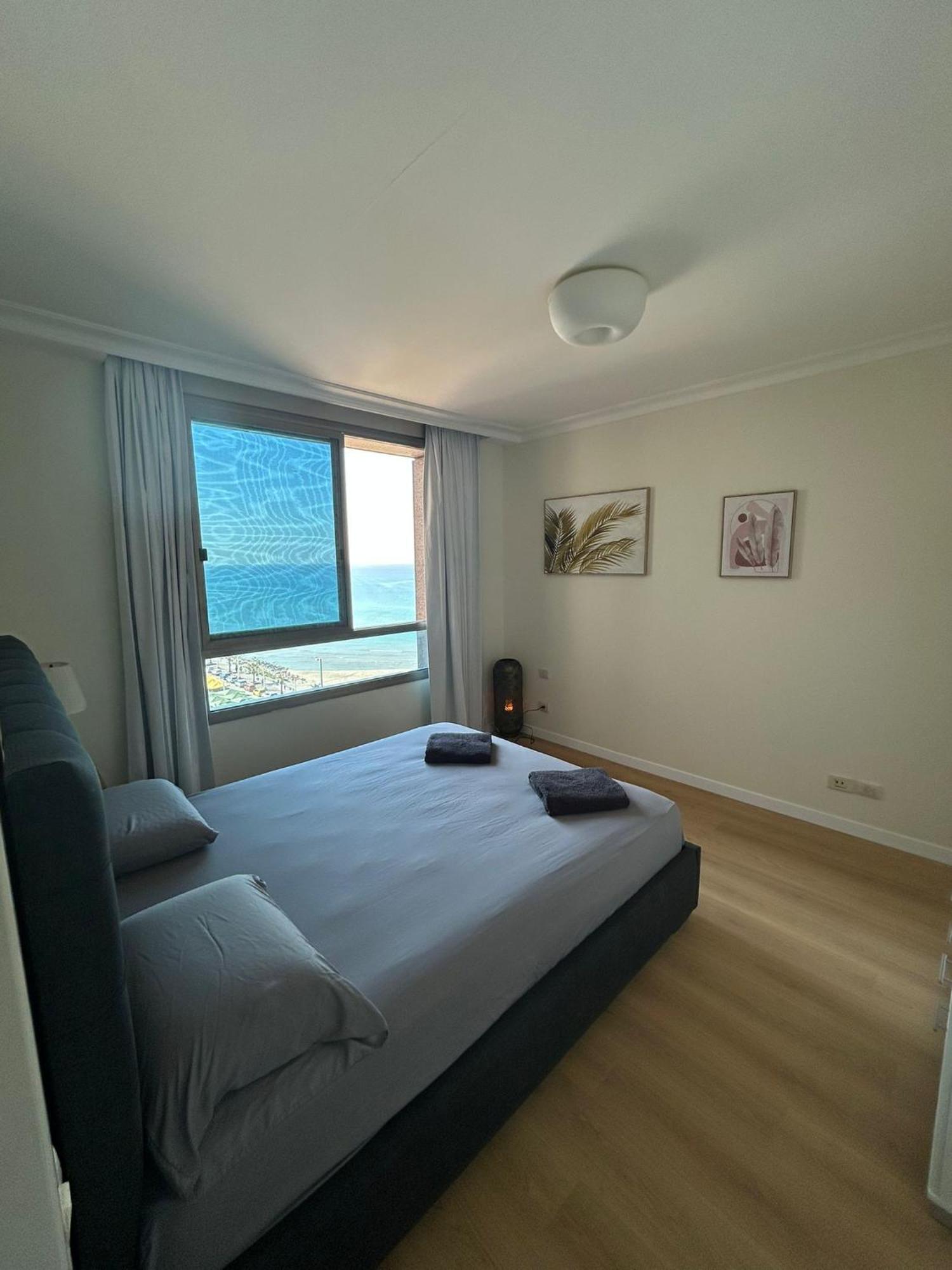 Haifa Almog Tower- "Blue Reef" Suite On The Sea Экстерьер фото